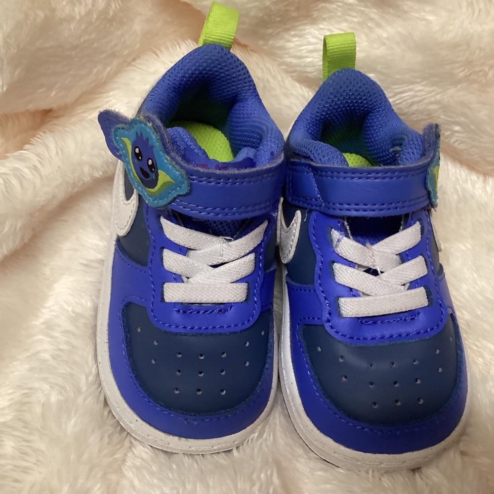 Nike Fresh Toddler Court Borough Low 2 Shoes Size 4C